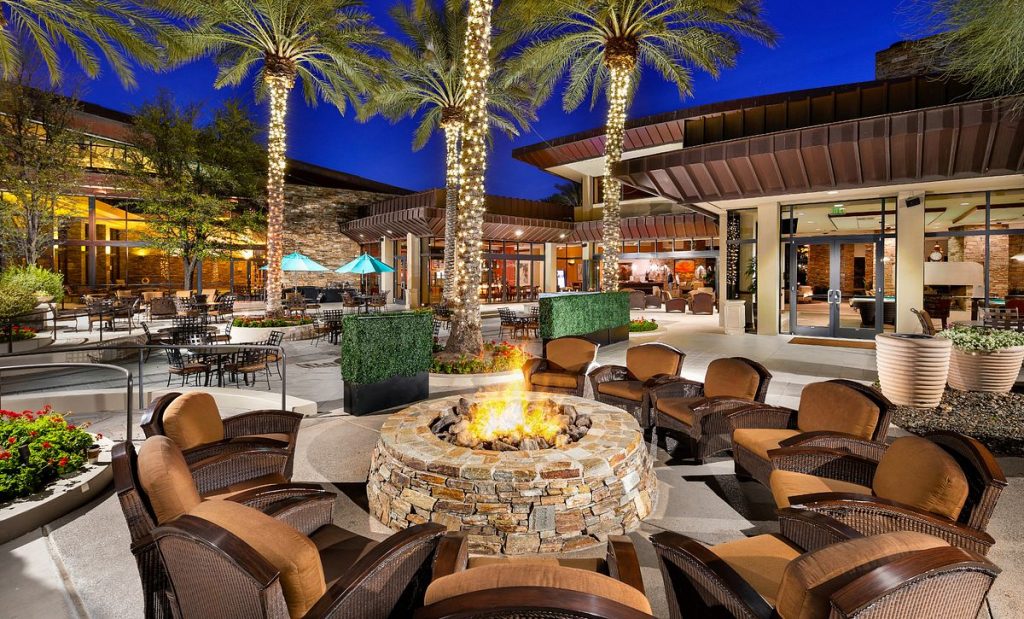 Kiva Club Patio